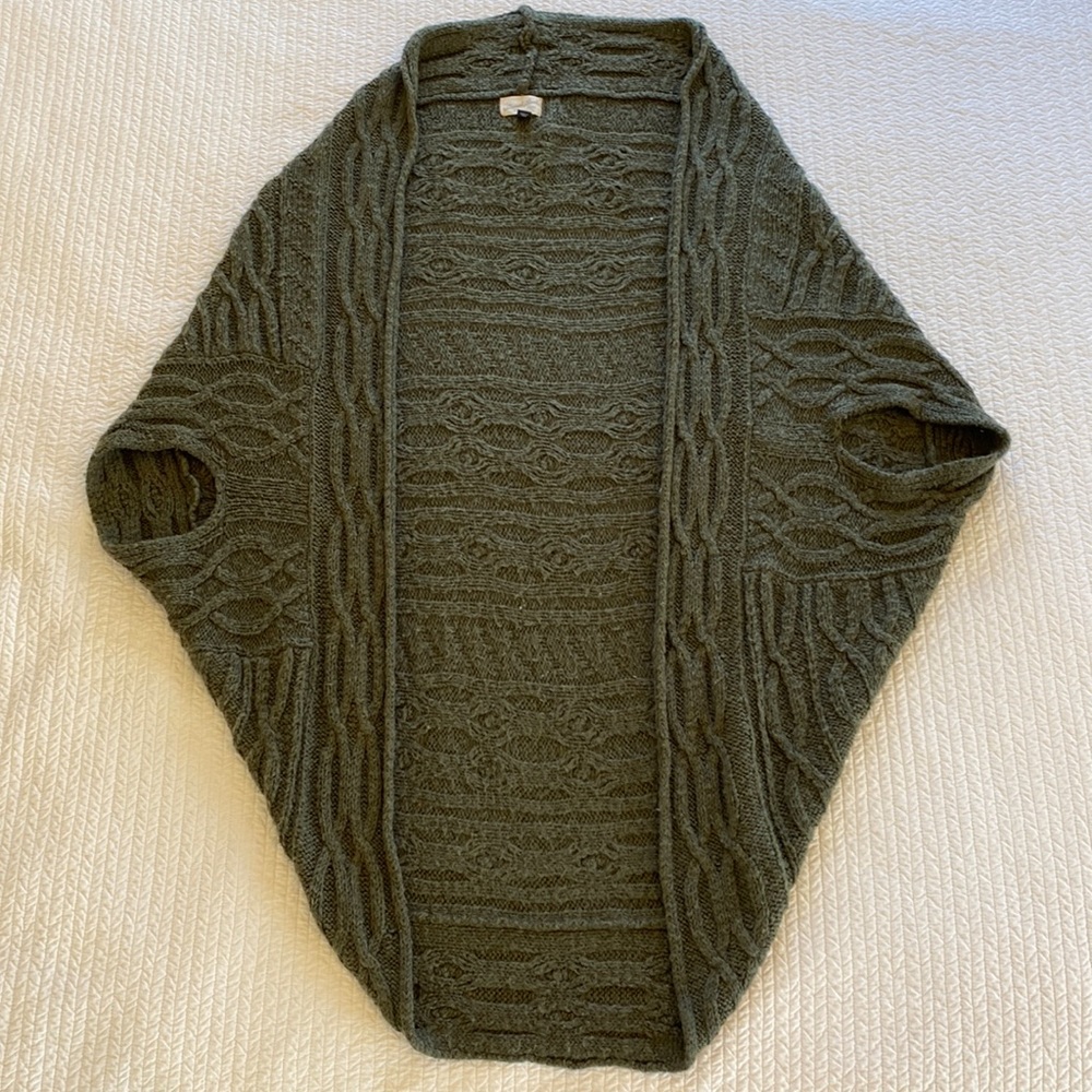 Olive colored cocoon cardigan by Universal Thread, size large